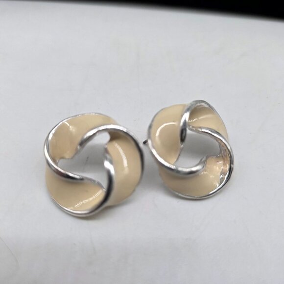 Celtic Knot Earrings Post Enamel Bold 80s Geometric Irish Jewelry Gift - Picture 5 of 6